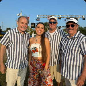 Cheyenne Pohl with Clockwork-Band