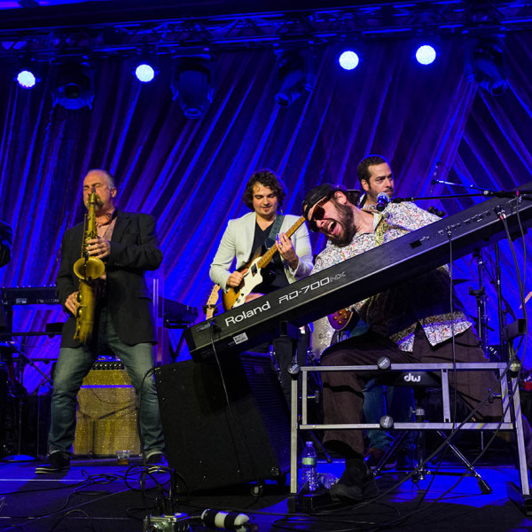 Victor Wainwright & The Train